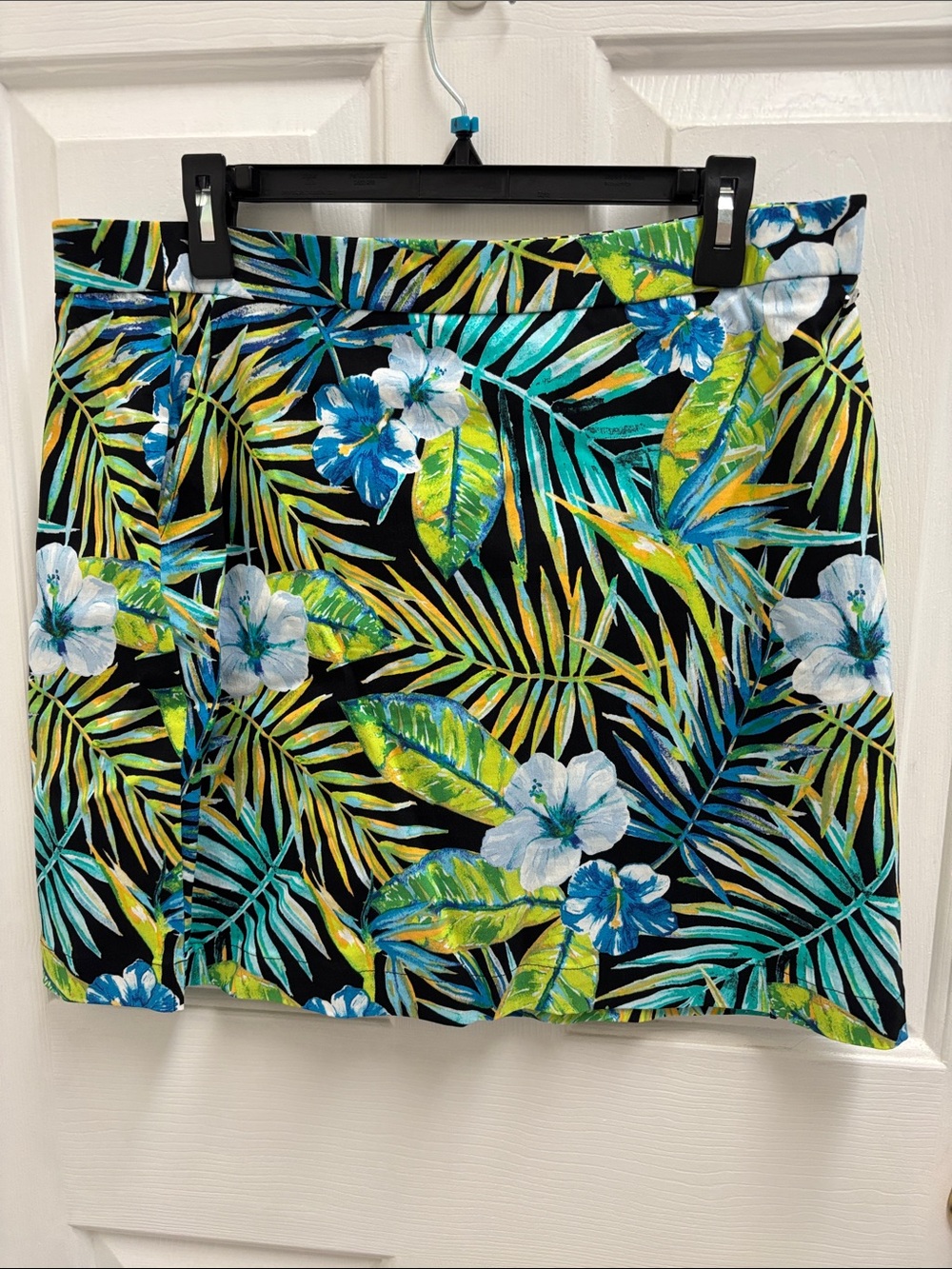 Tropical Floral Mini Skort in Black, Blue & Green